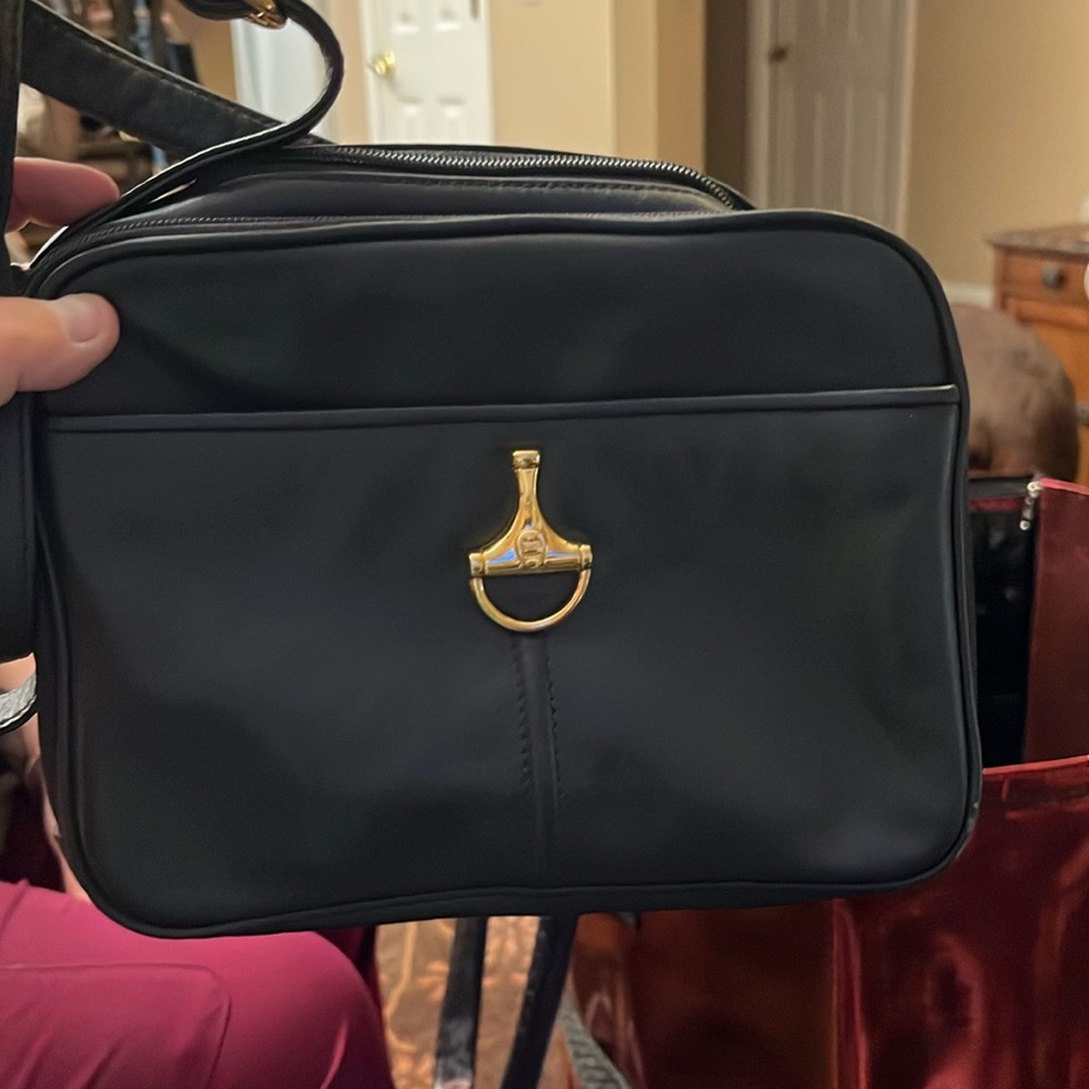 Elegant Black Crossbody Bag